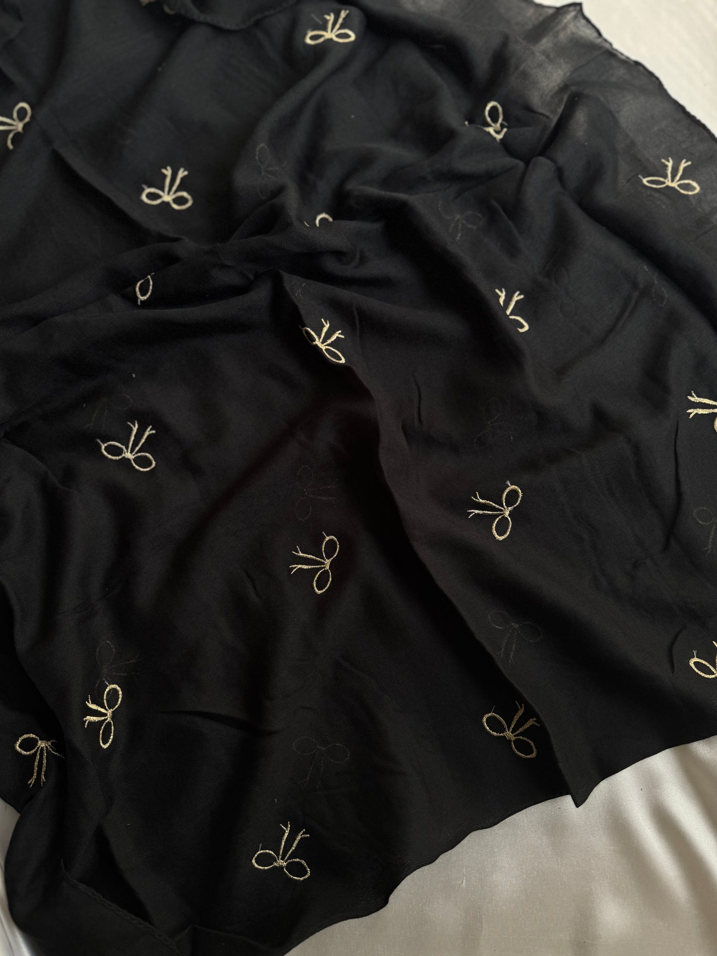 Embroidered Bow Hijabs- Black