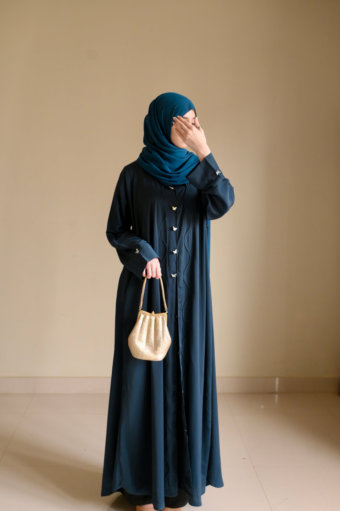 Opulent Waves - Teal Romantic Nida Abaya