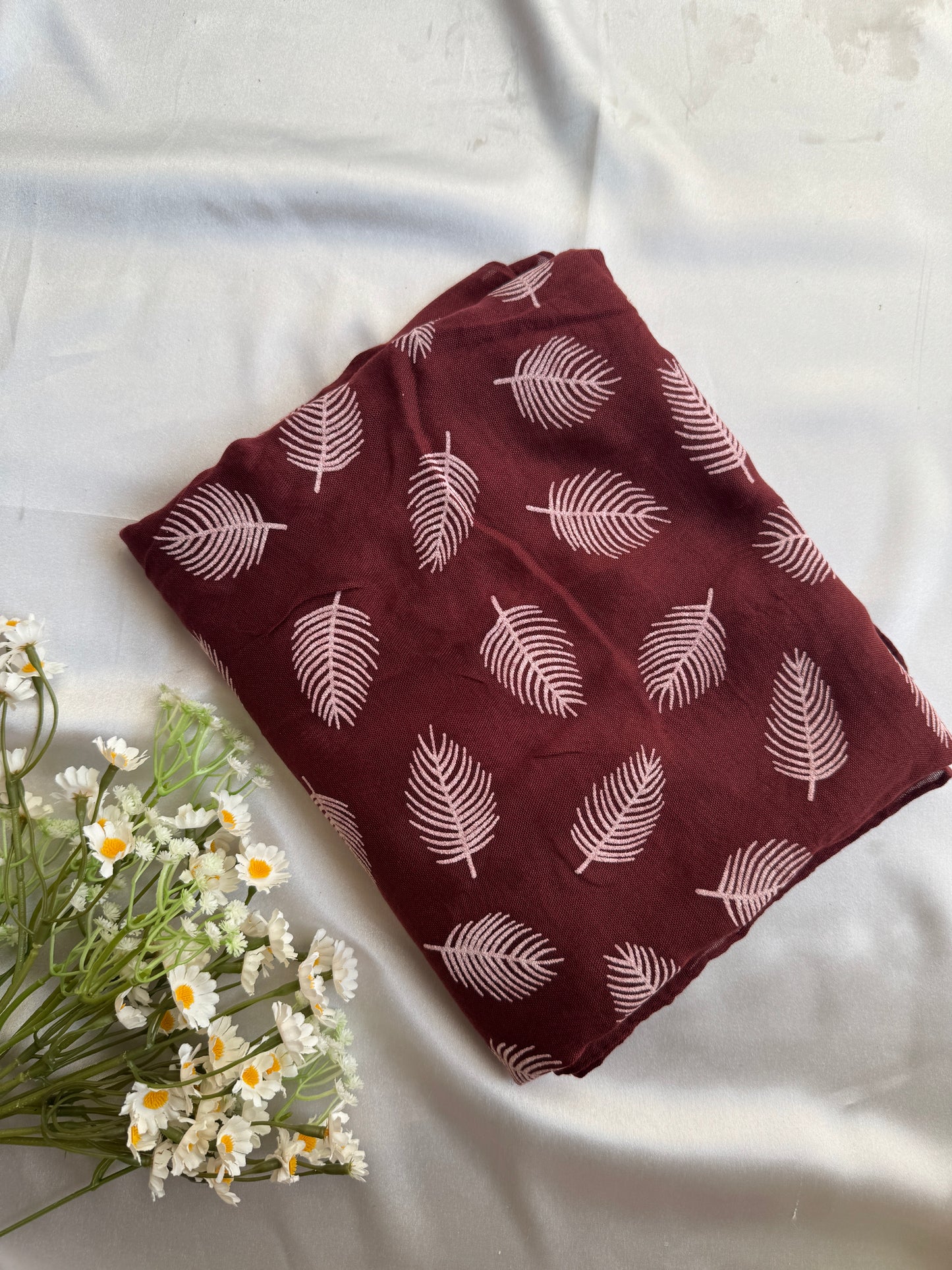 Block Print Feathers- Mahogany