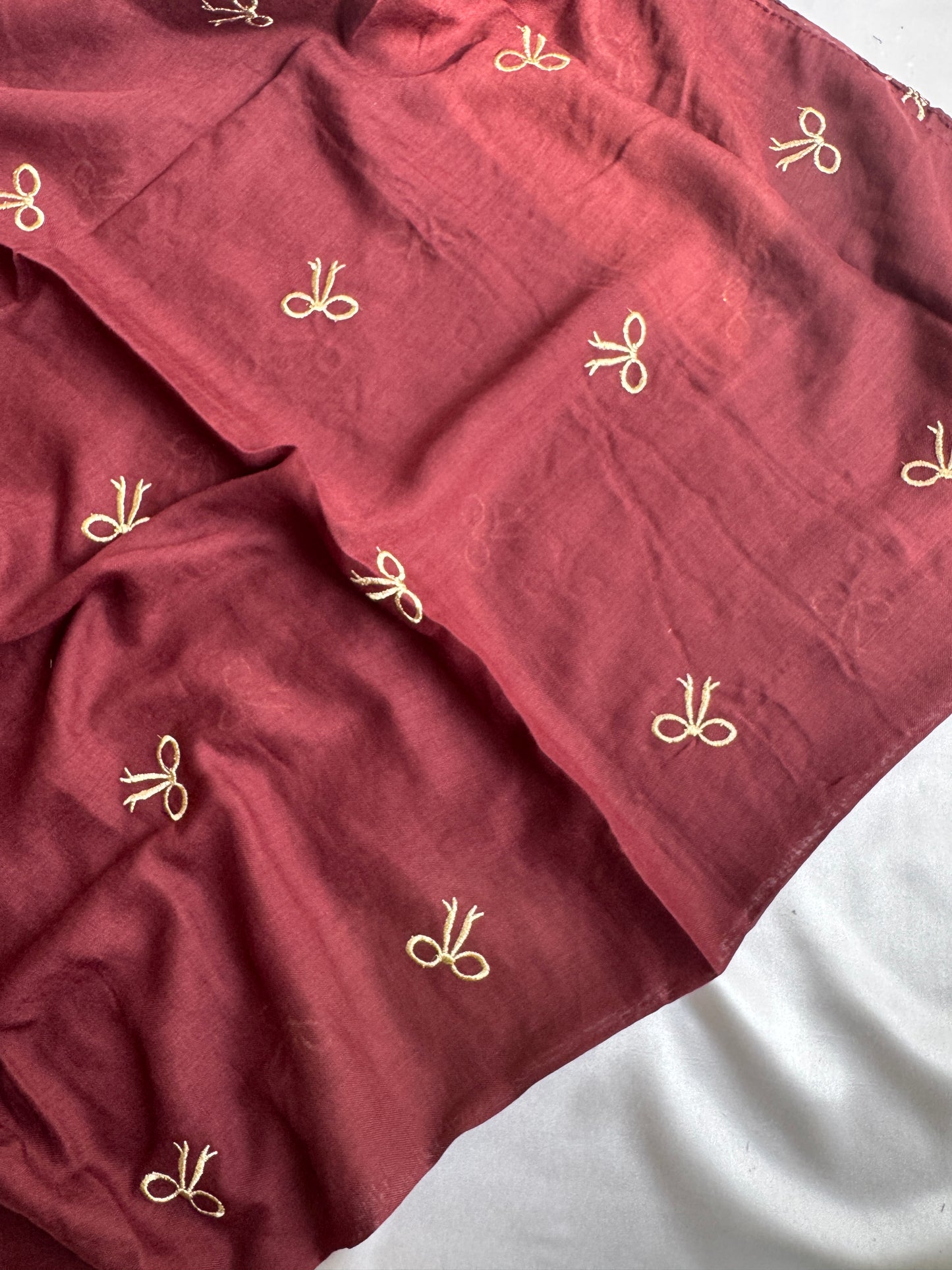 Embroidered Bow Hijabs- Mahogany