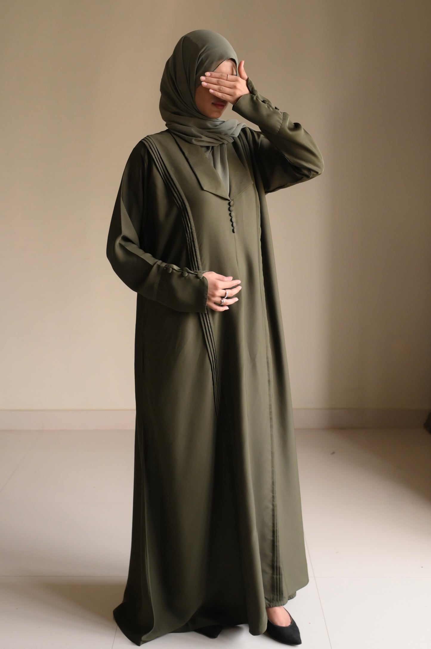 Olive Resistance-Coat Abaya