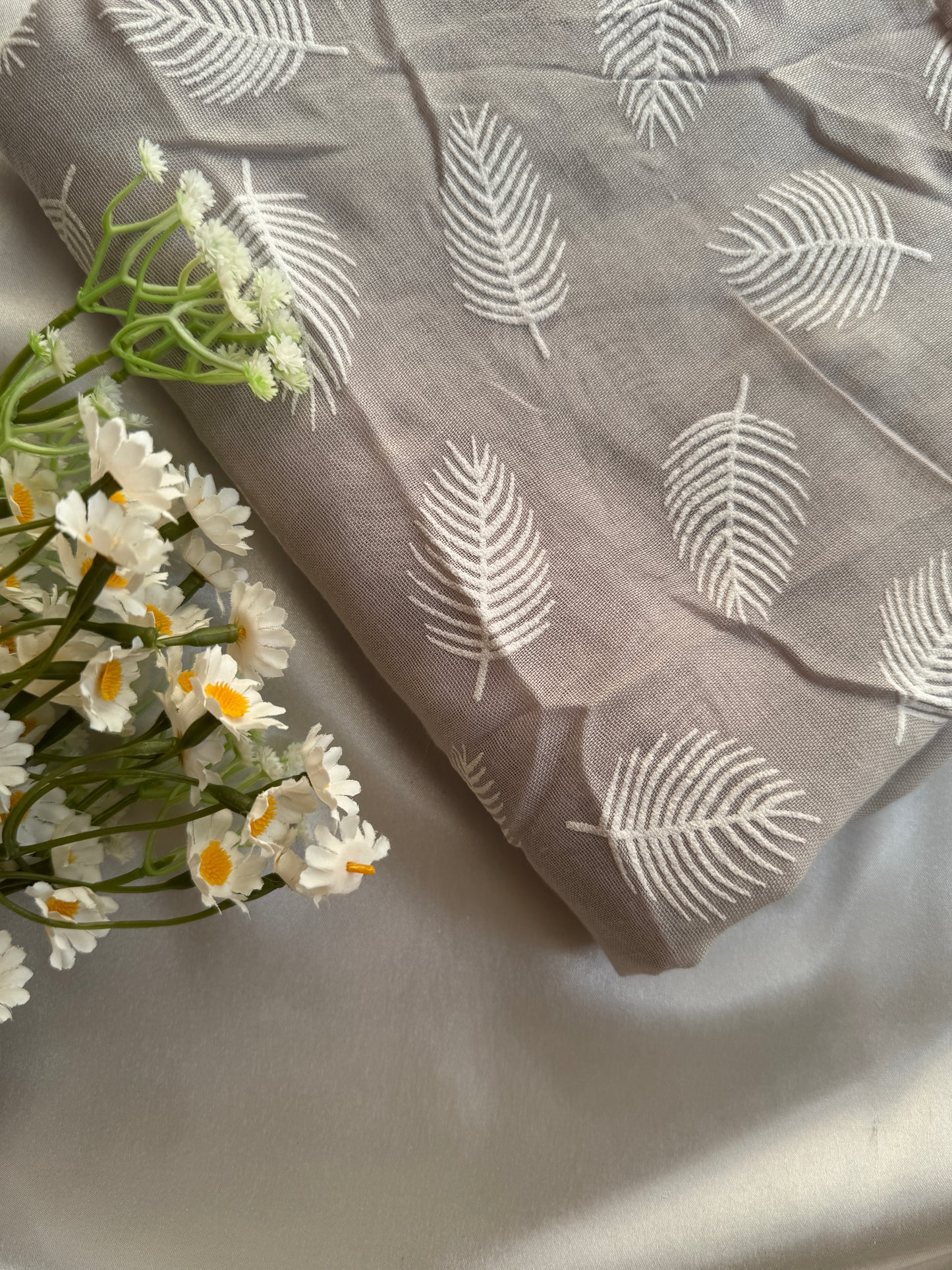 Block Print Feathers- Light Silver