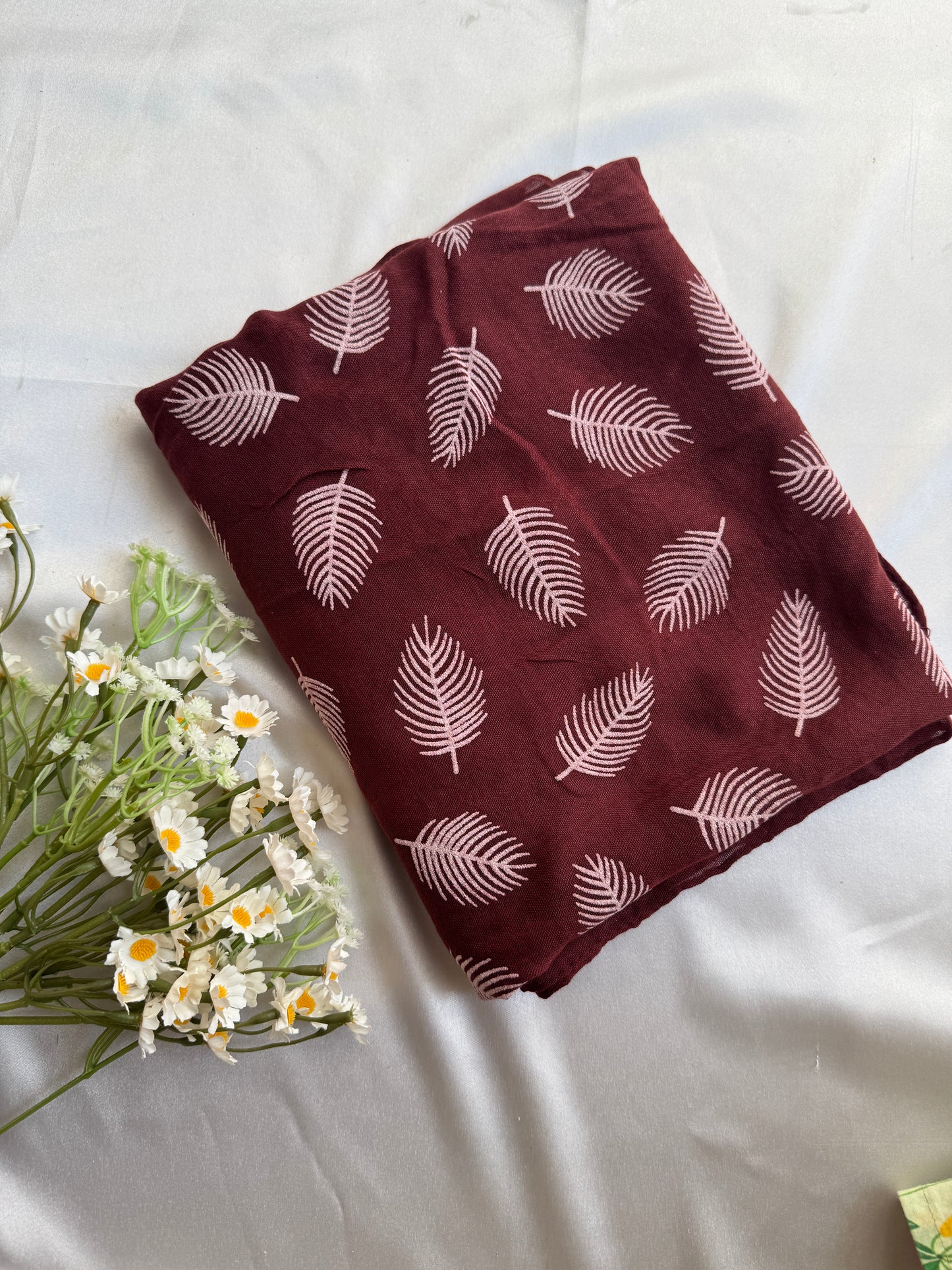 Block Print Feathers- Mahogany