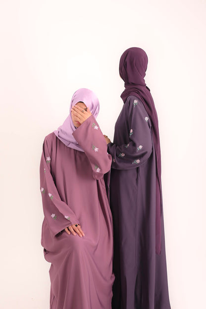 Lila Gulzar- Embroidered Abaya