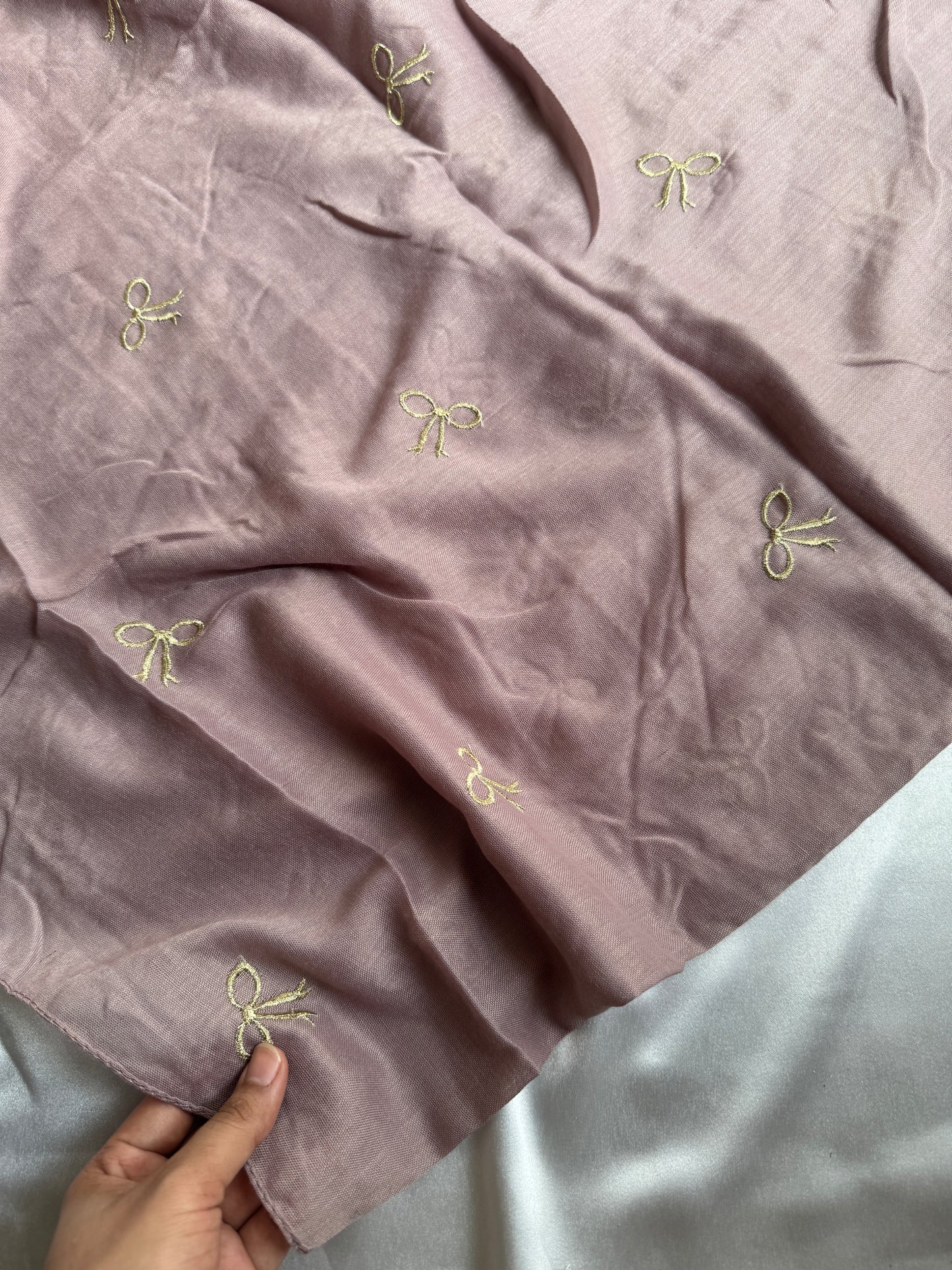 Embroidered Bow Hijabs- Muave