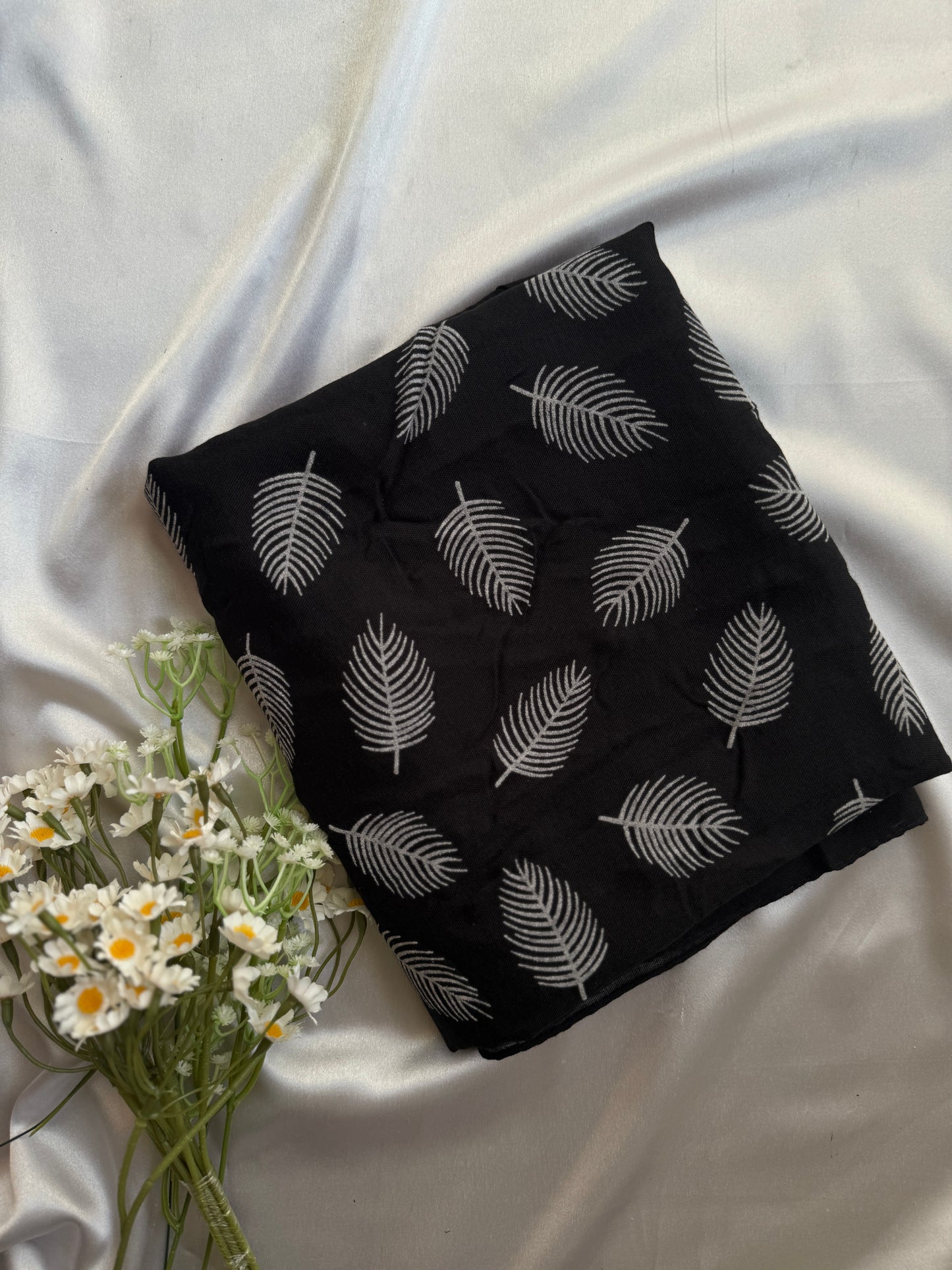 Block Print Feathers- Black