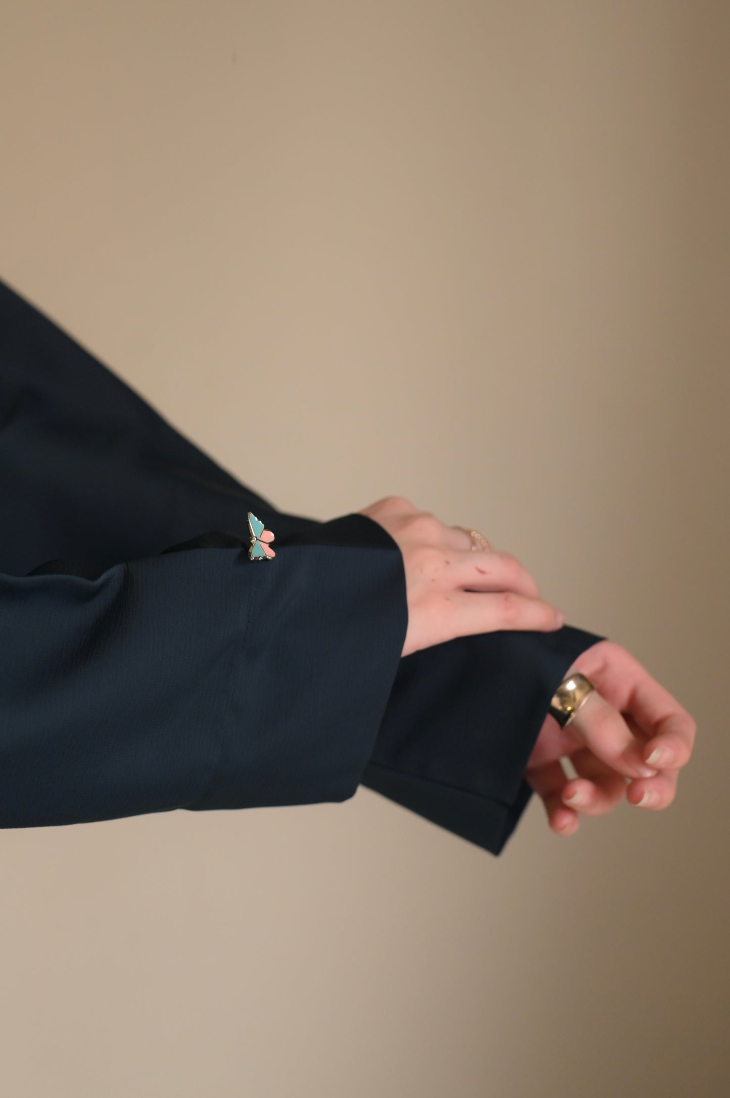 Opulent Waves - Teal Romantic Nida Abaya