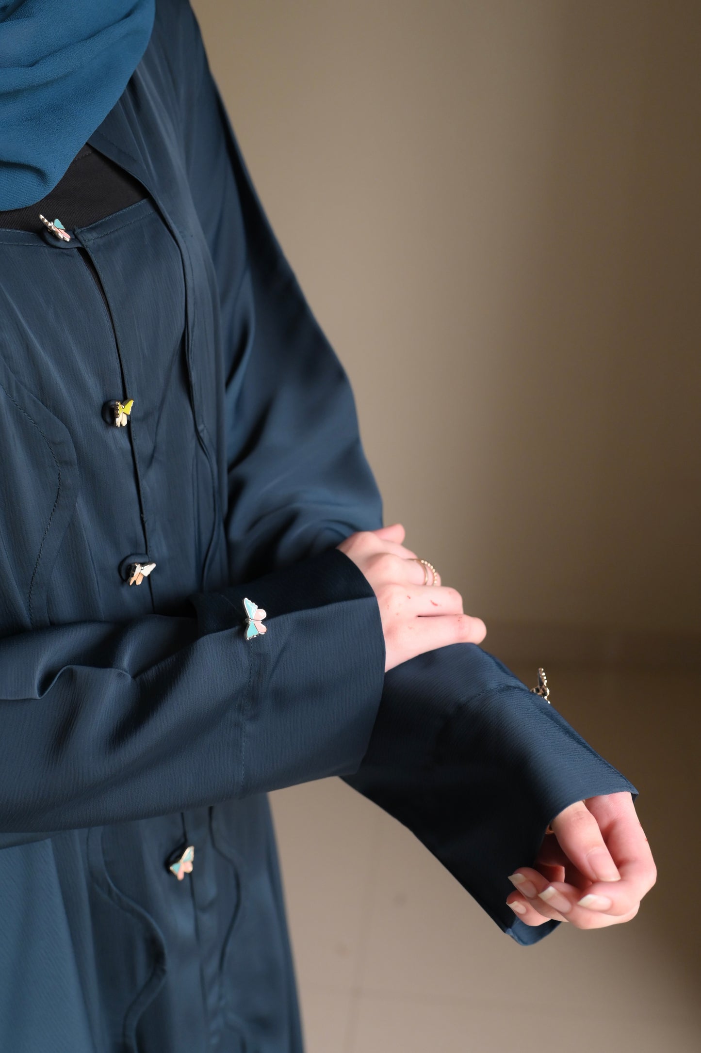 Opulent Waves - Teal Romantic Nida Abaya