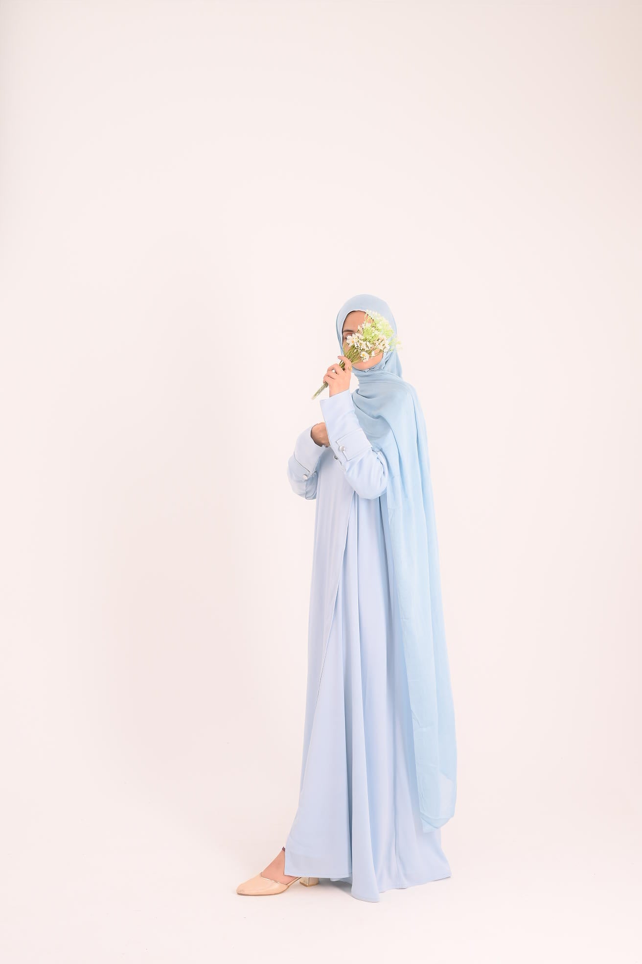 Raha- Bahrain Coat Abaya- Pastel Blue