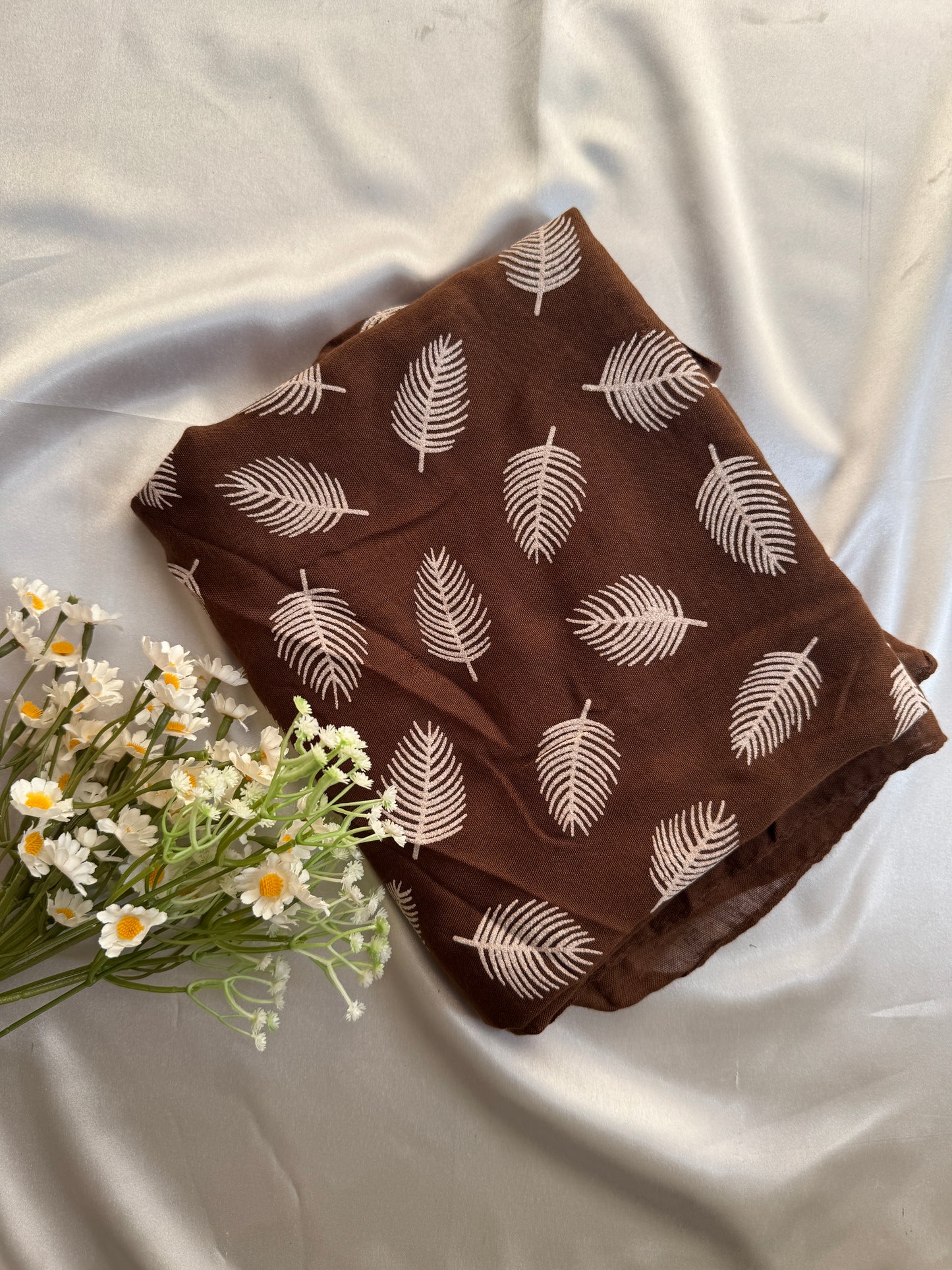 Block Print Feathers- Chocolate