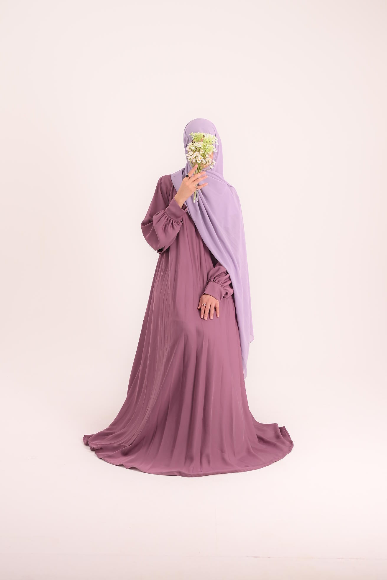 Lavendar Luxe- Maxi Abaya