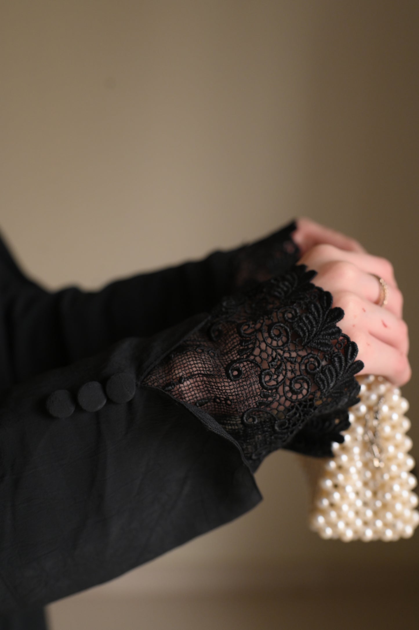 Arwa Luxe Coat Abaya- Black