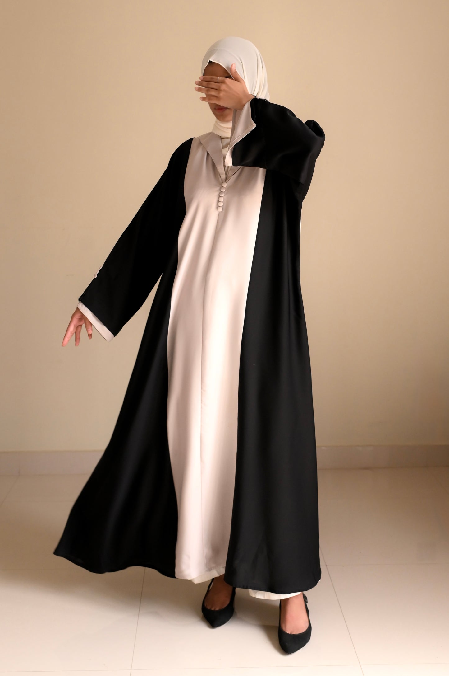 Monochrome Muse Abaya – Premium Nida